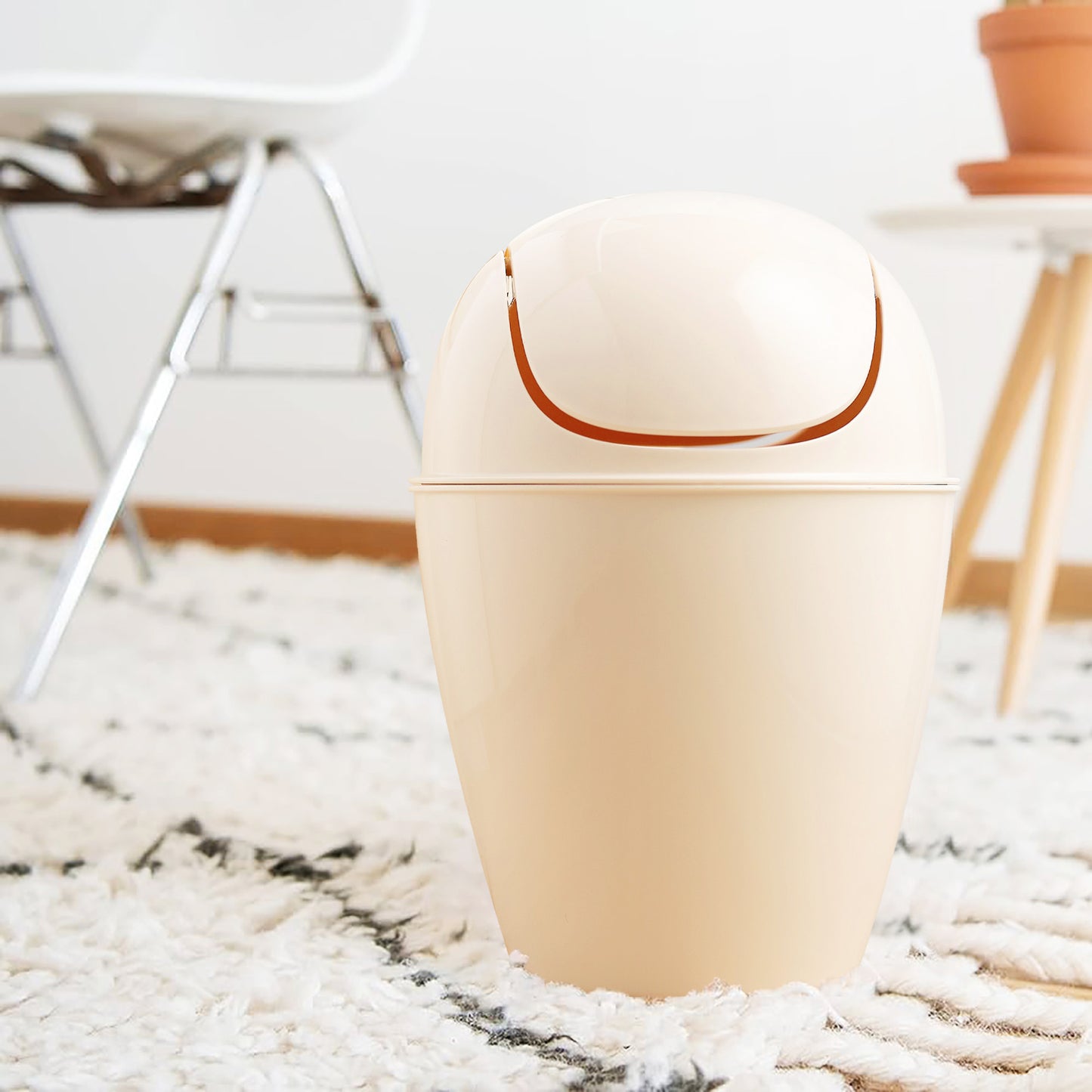 سلة مهملات بغطاء متحرك Tidy Casa  - 5 لتر