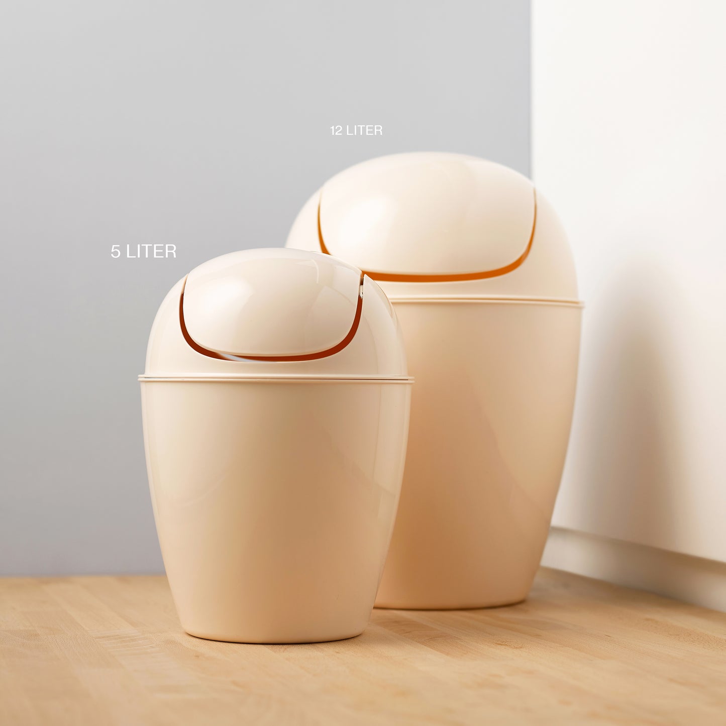 سلة مهملات بغطاء متحرك Tidy Casa  - 5 لتر